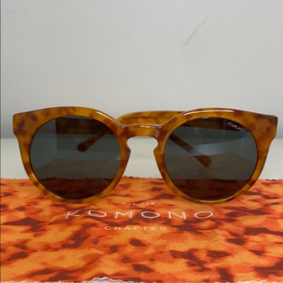 Komono Sunglasses Lulu Caramel Tortoise Cat Eye - Picture 3 of 16